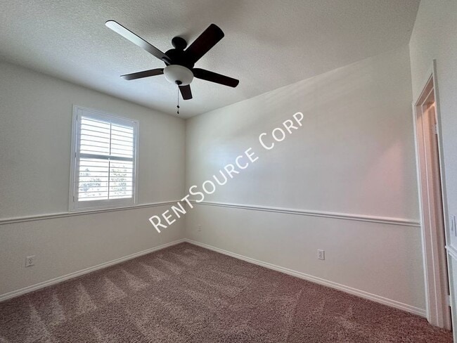 Building Photo - 28383 Esplanada Dr