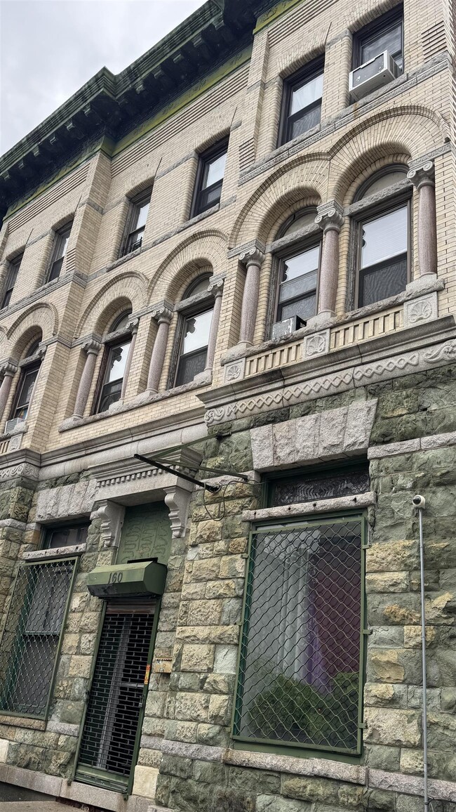 Building Photo - 99 Lembeck Ave