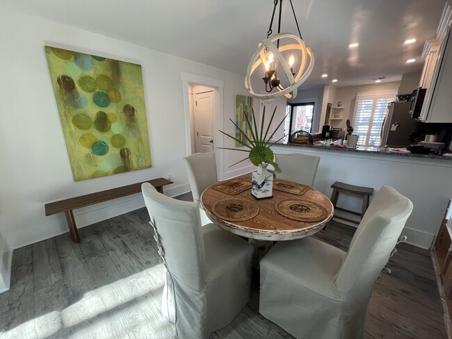 Building Photo - 16 Old Stoney Ln