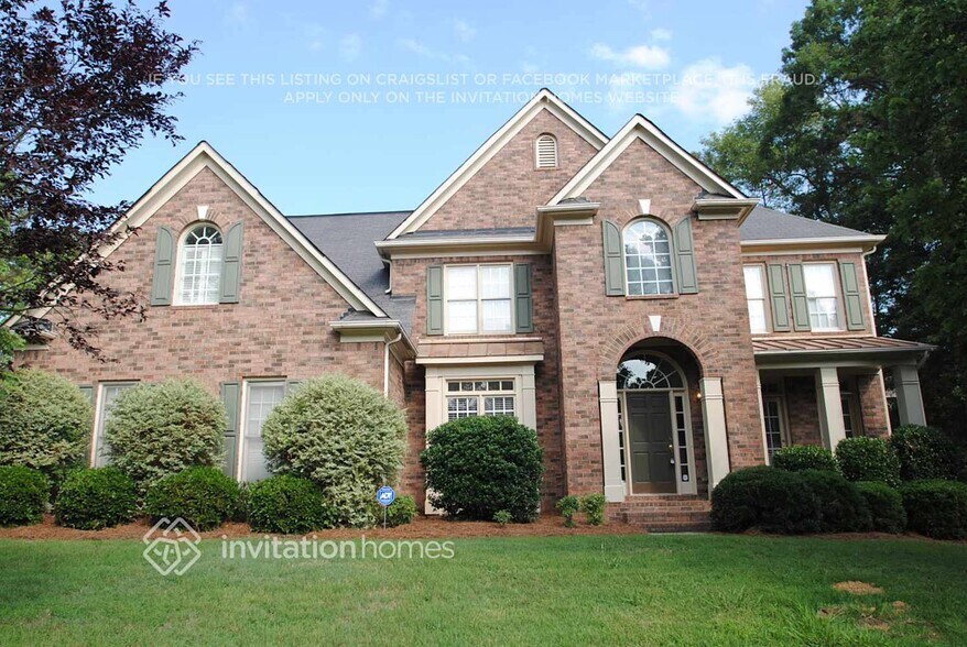 Primary Photo - 10818 Tavernay Pkwy