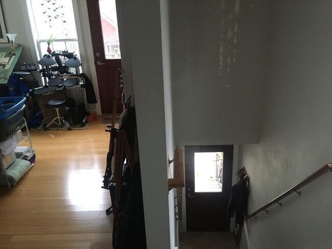 Building Photo - 205-207 N. Ingersoll Street