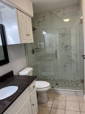 Building Photo - 6918 La Manga Dr