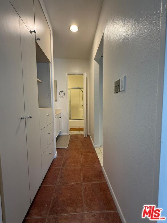 Building Photo - 5257 Radford Ave