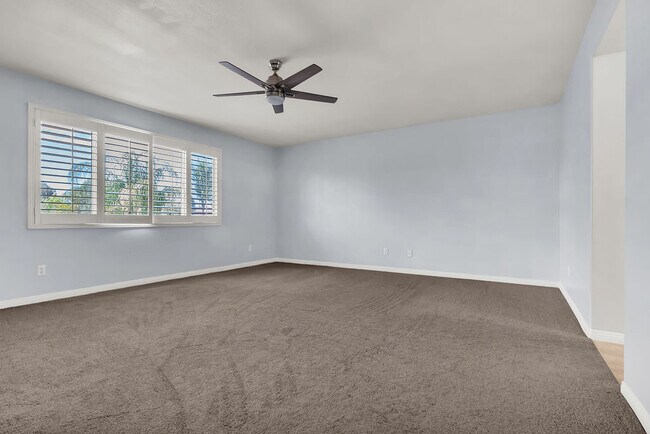 Building Photo - 26819 Rancho Serena St