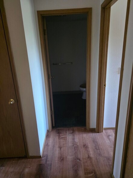 Building Photo - 4792 Lancaster Dr NE