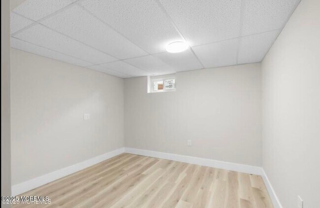 Building Photo - 850 Paul Dr