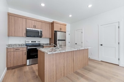 Building Photo - 35 N Gateway Dr