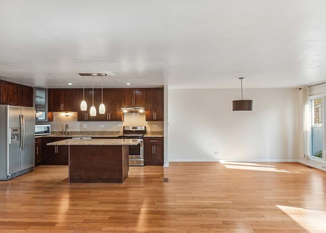 Dining - 527 Winston Ln