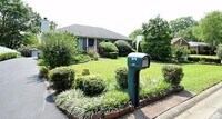 Building Photo - 614 Stivers Rd
