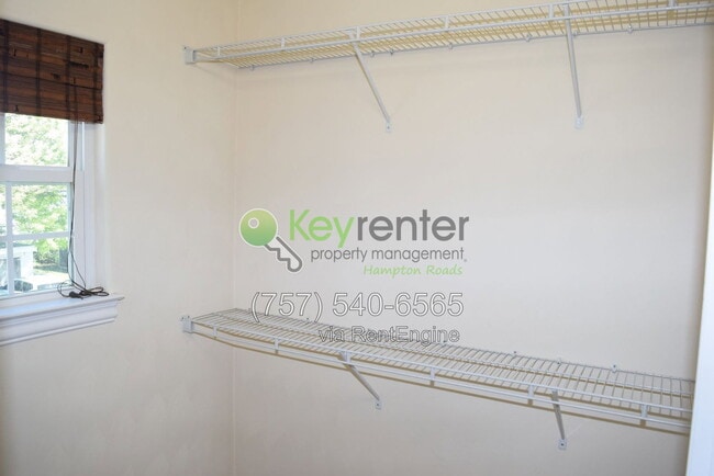 Building Photo - 4205 Dunning Rd