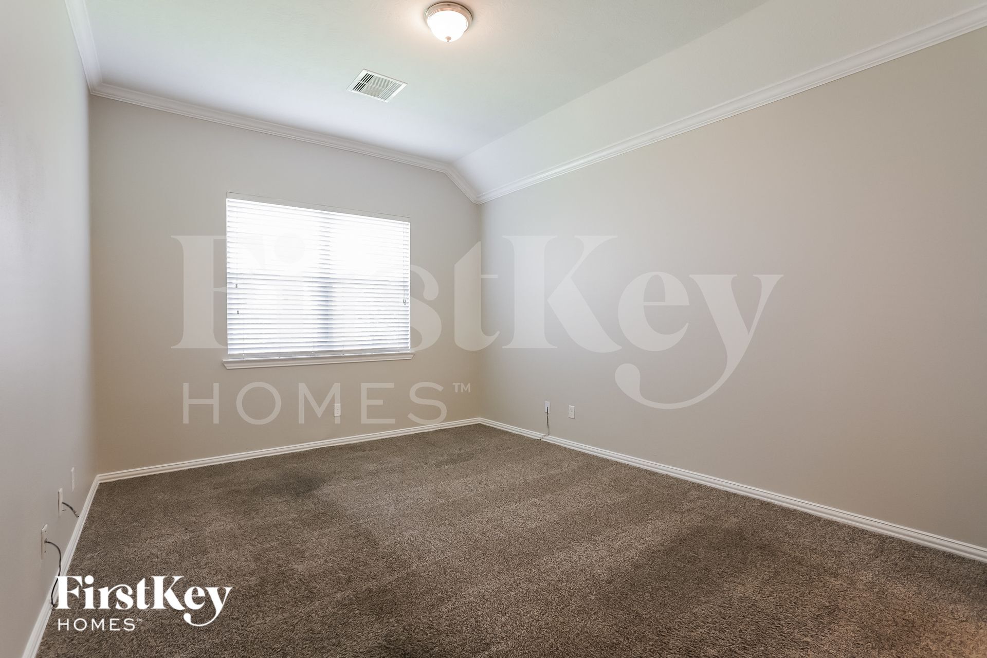 Building Photo - 28911 Hidden Lake Ct