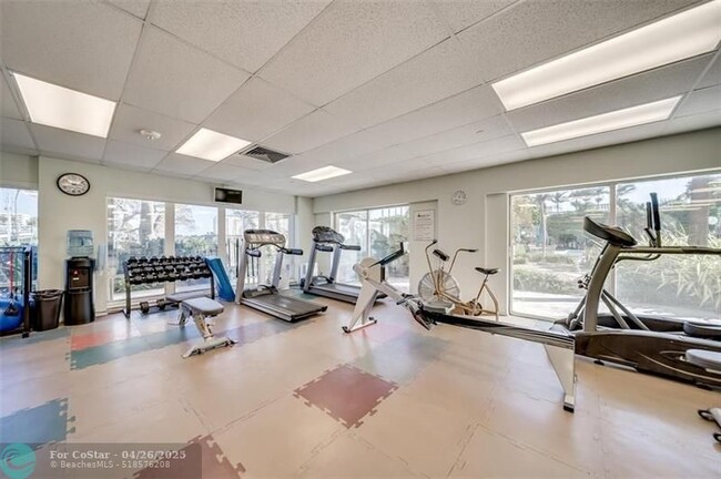 Building Photo - 2500 E Las Olas Blvd