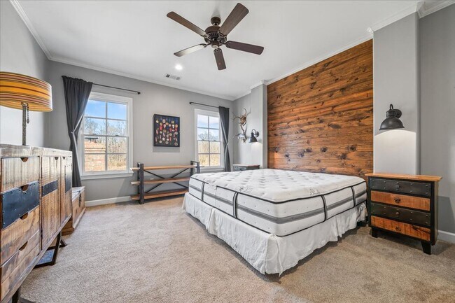 Building Photo - Unfurnished Luxury Home in Germantown with Lake Views & Wildlife