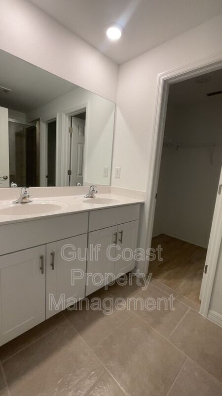 Building Photo - 14195 Oviedo Pl