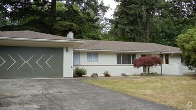 Building Photo - 4 bedroom in Mercer Island WA 98040