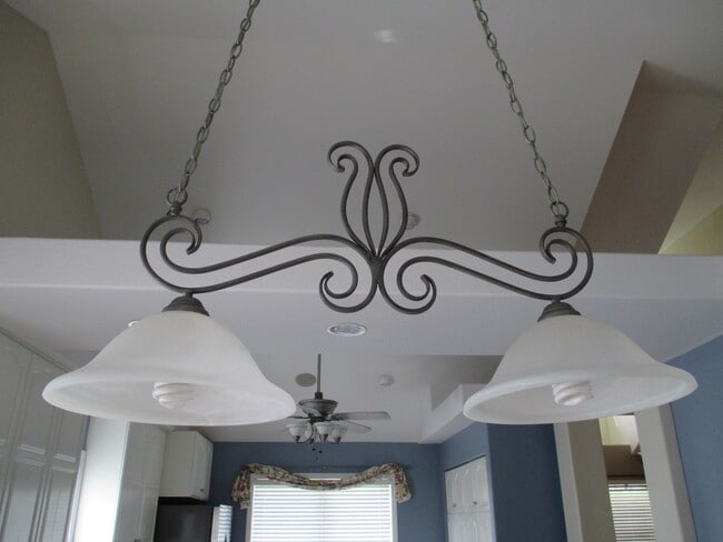 Building Photo - 101 Serenity Ct