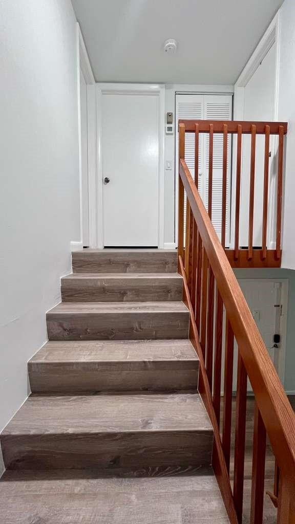 Building Photo - 12 Waterford Dr S