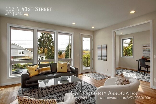 Building Photo - 112 N 41st St