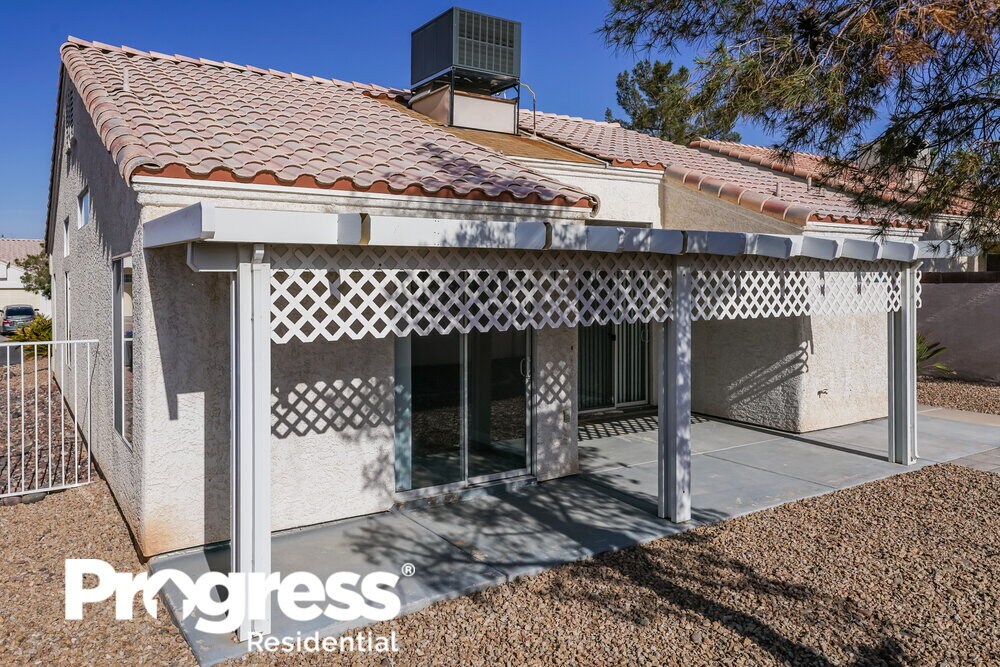 Building Photo - 3639 Covewick Dr