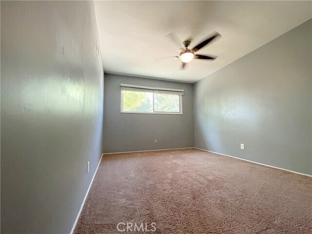 Building Photo - 1338 E Cypress Ave