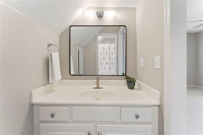 Building Photo - 6005 Oakbury Ln