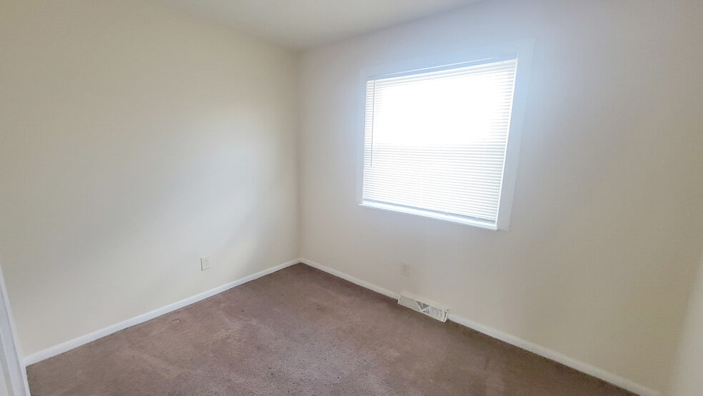 Building Photo - 551 Baltimore Ave