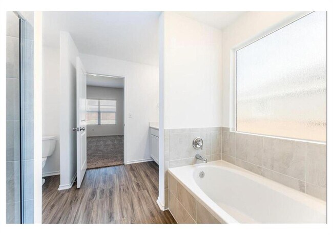 Building Photo - 381 Jack Ryan