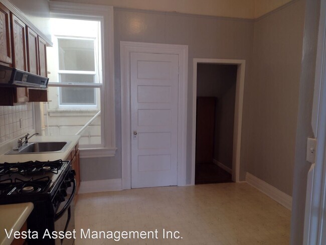 Building Photo - 1 br, 1 bath House - 290A Guerrero Street