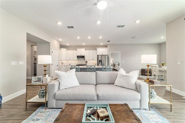 Building Photo - 7762 SW 59th St