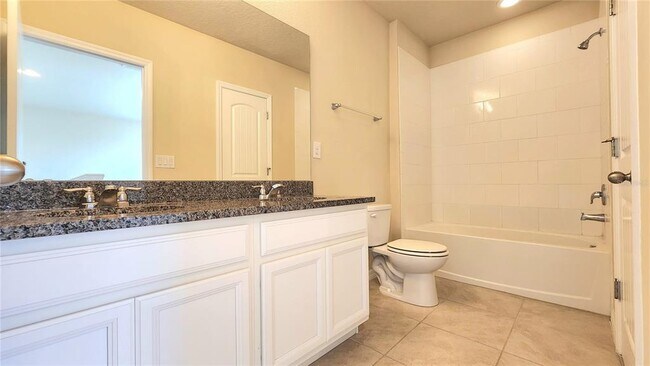 Building Photo - 16749 Harper Cove Dr