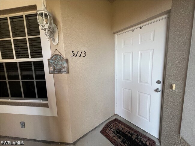 Building Photo - 8125 Celeste Dr