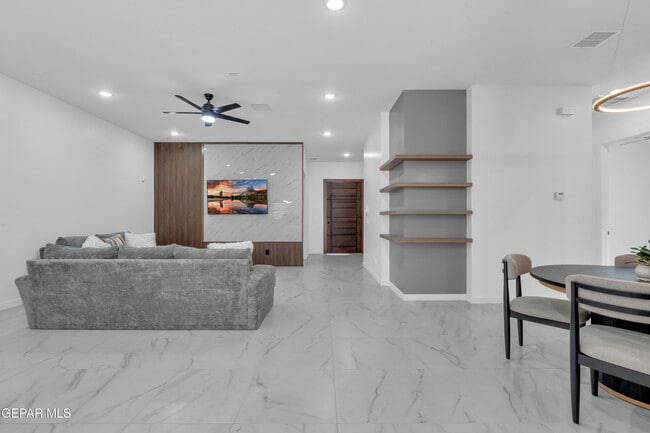 Building Photo - 1789 Urijah Pl