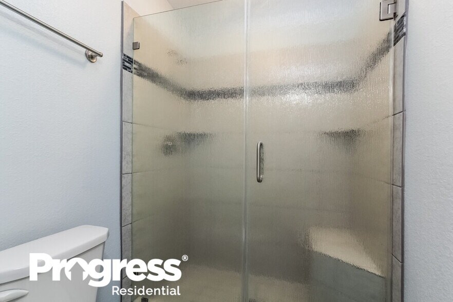 Building Photo - 1140 Glenda St