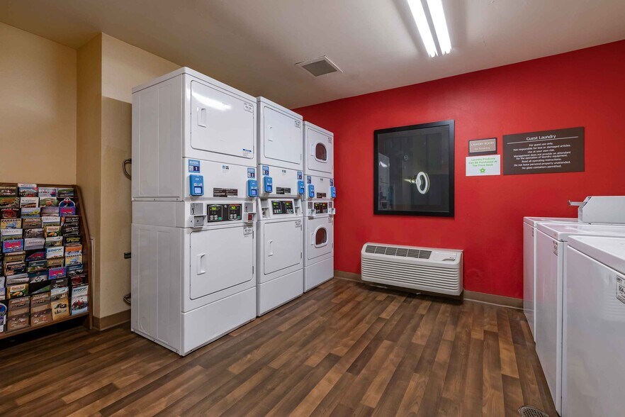 Building Photo - Furnished Studio-Jacksonville - Riverwalk ...