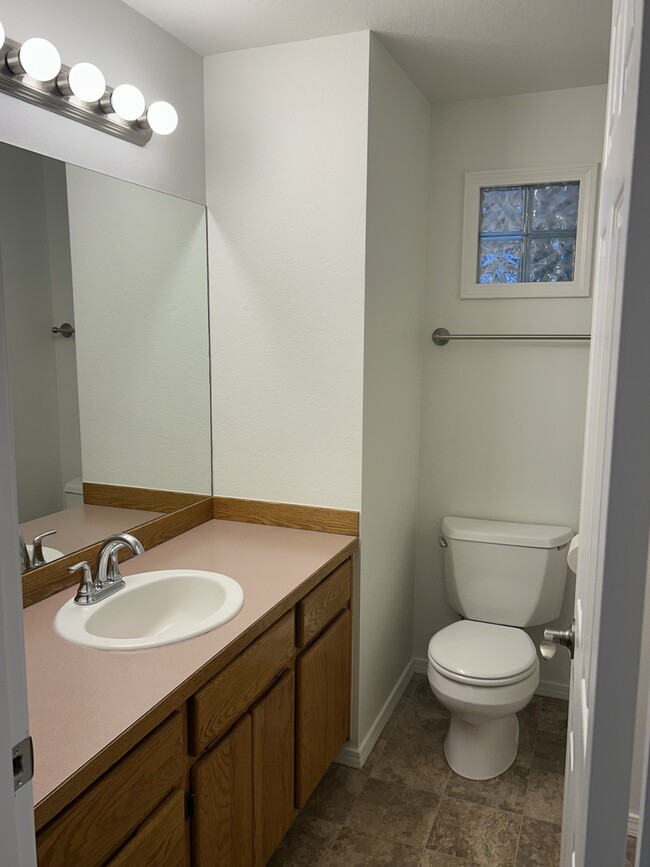 Building Photo - 4906 123rd St NE