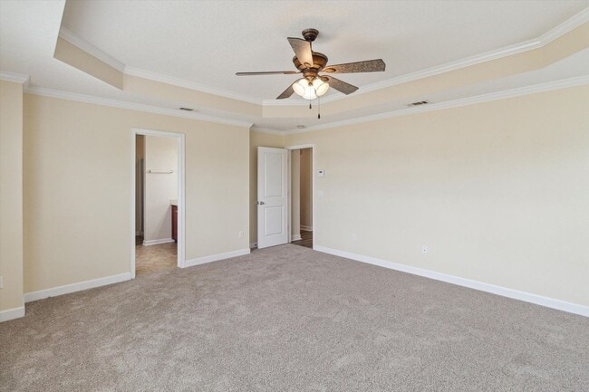 Building Photo - AVAILABLE JUNE [PETS PERMITTED]
