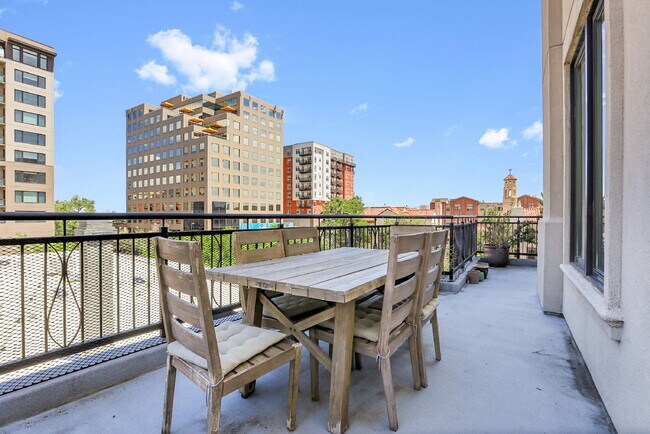 Building Photo - $3,095.00, stunning 2-bedroom, 2-bathroom ...