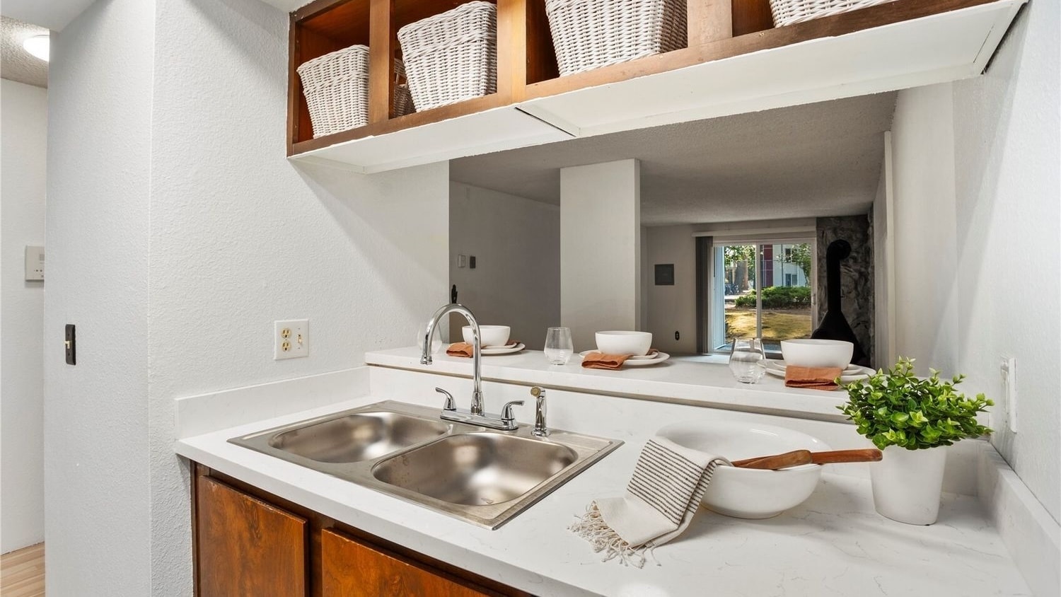 Building Photo - 14635 NE 32nd St