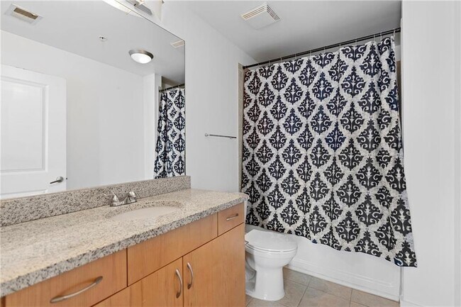 Building Photo - 860 Peachtree St NE