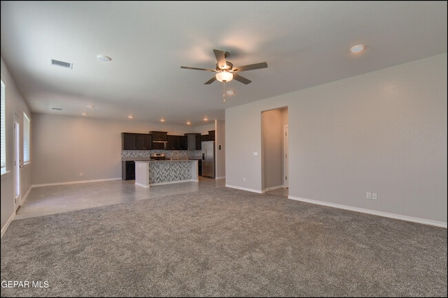 Building Photo - 12868 Star Gaze Ave