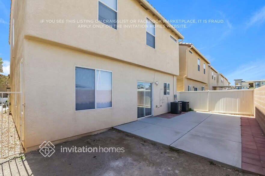 Building Photo - 6654 Tulip Falls Dr