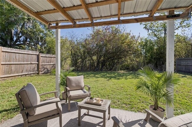 Building Photo - 1336 Fairway Dr