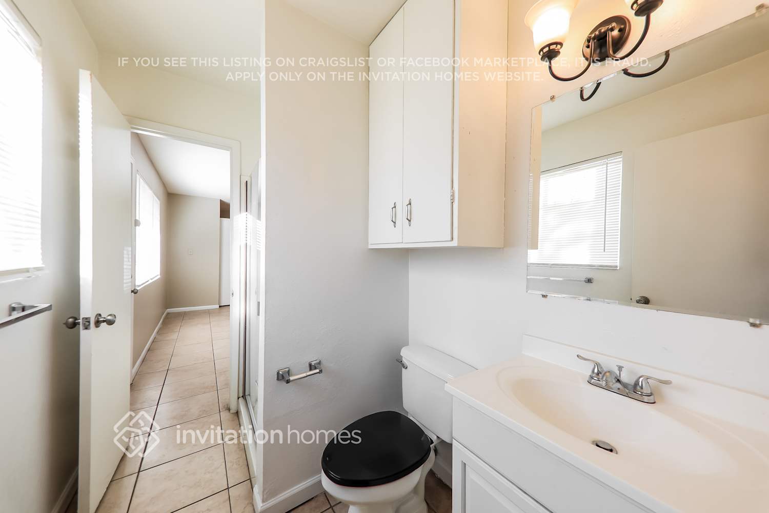 Building Photo - 3335 W McLellan Blvd