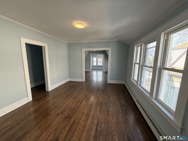 Building Photo - 1921 North Ave