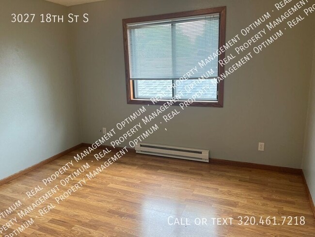Building Photo - 3027 18th St S