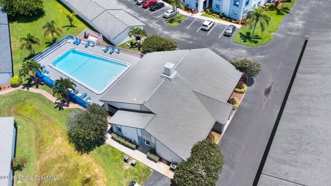 Building Photo - 630 S Brevard Ave