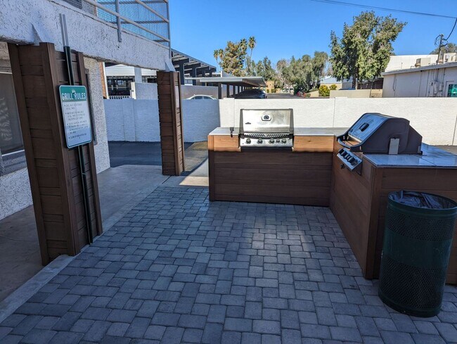 Building Photo - 3620 N Miller Rd