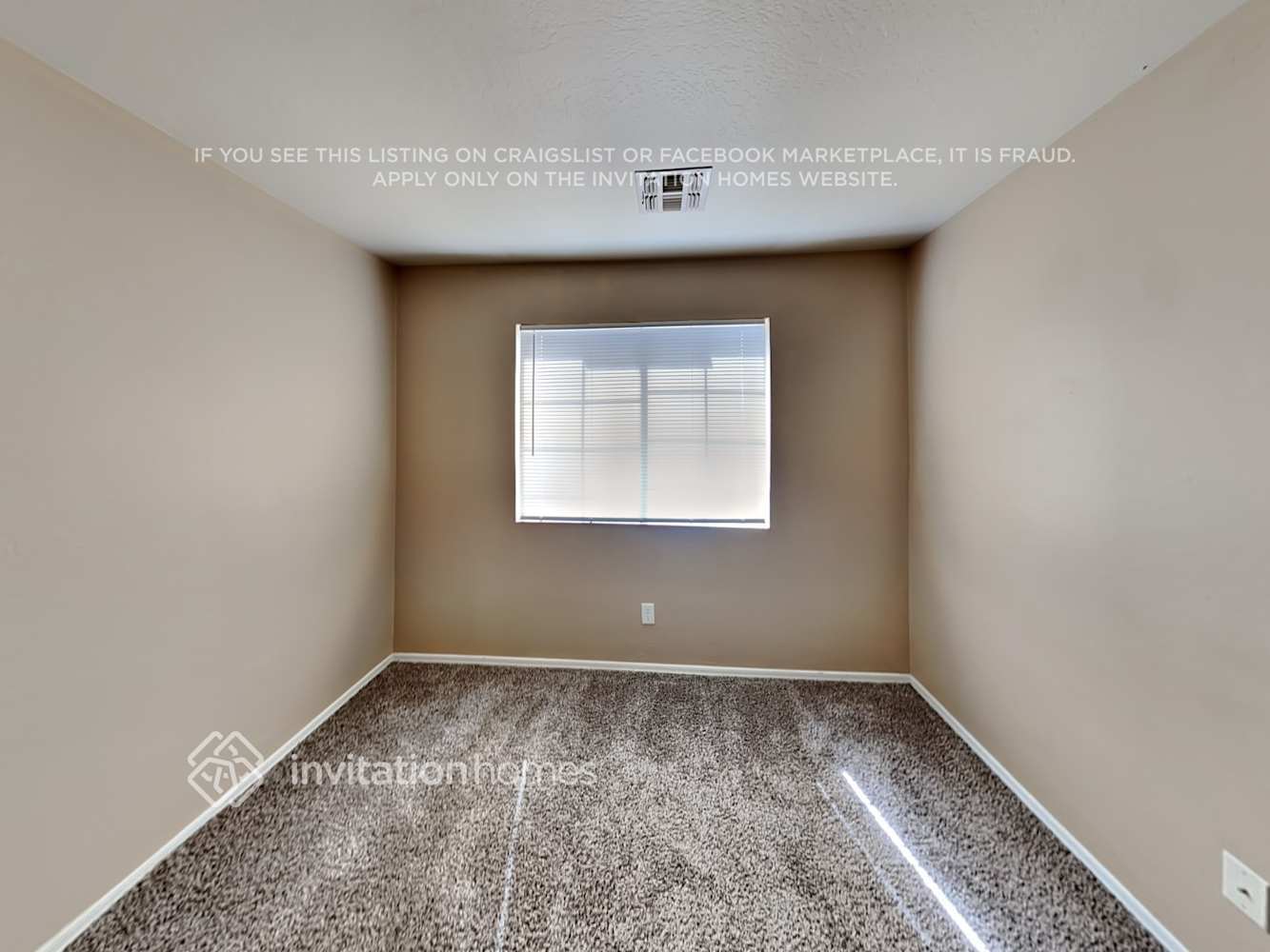 Building Photo - 147 S 111th Pl