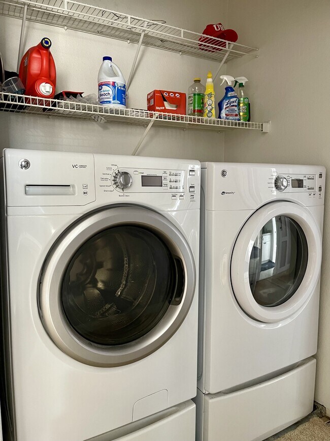 Building Photo - 1401 Beaver Spring St