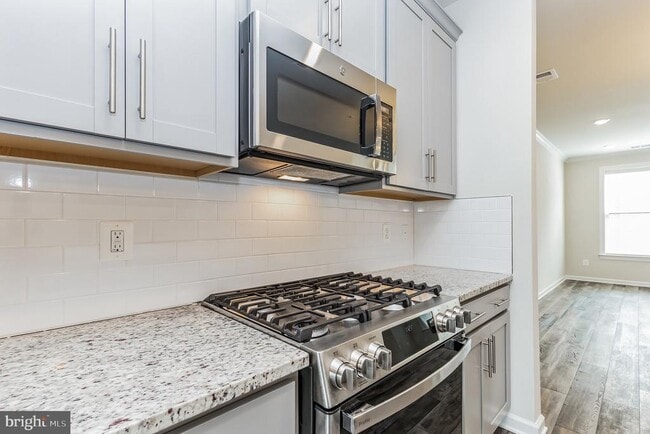 Building Photo - 20763 Heron Landing Dr
